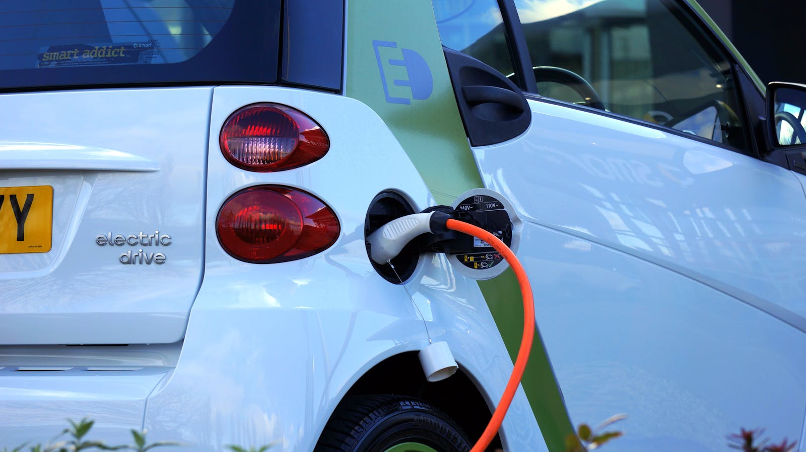 Electric vehicle charging as part of the broader mobility market